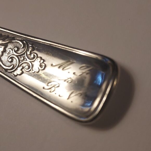 Rogers and Hamilton Antique Silver plate Sugar Spoon Scalloped Edge 6 inch - Picture 12 of 13
